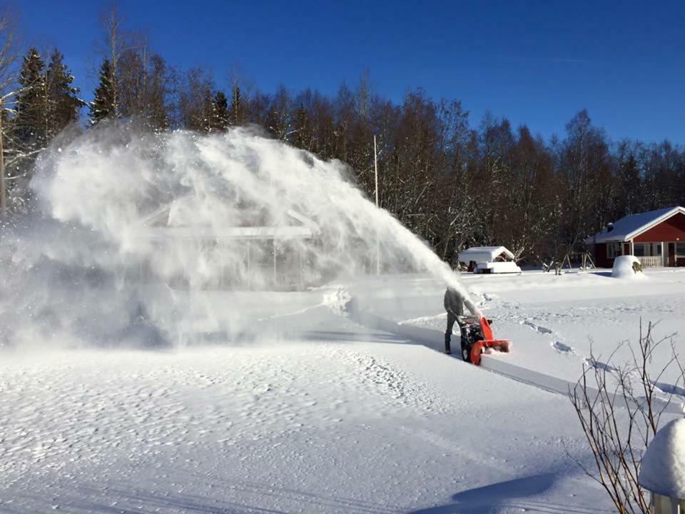Hannunluhdan Lomamoekit Karijoki Esterno foto