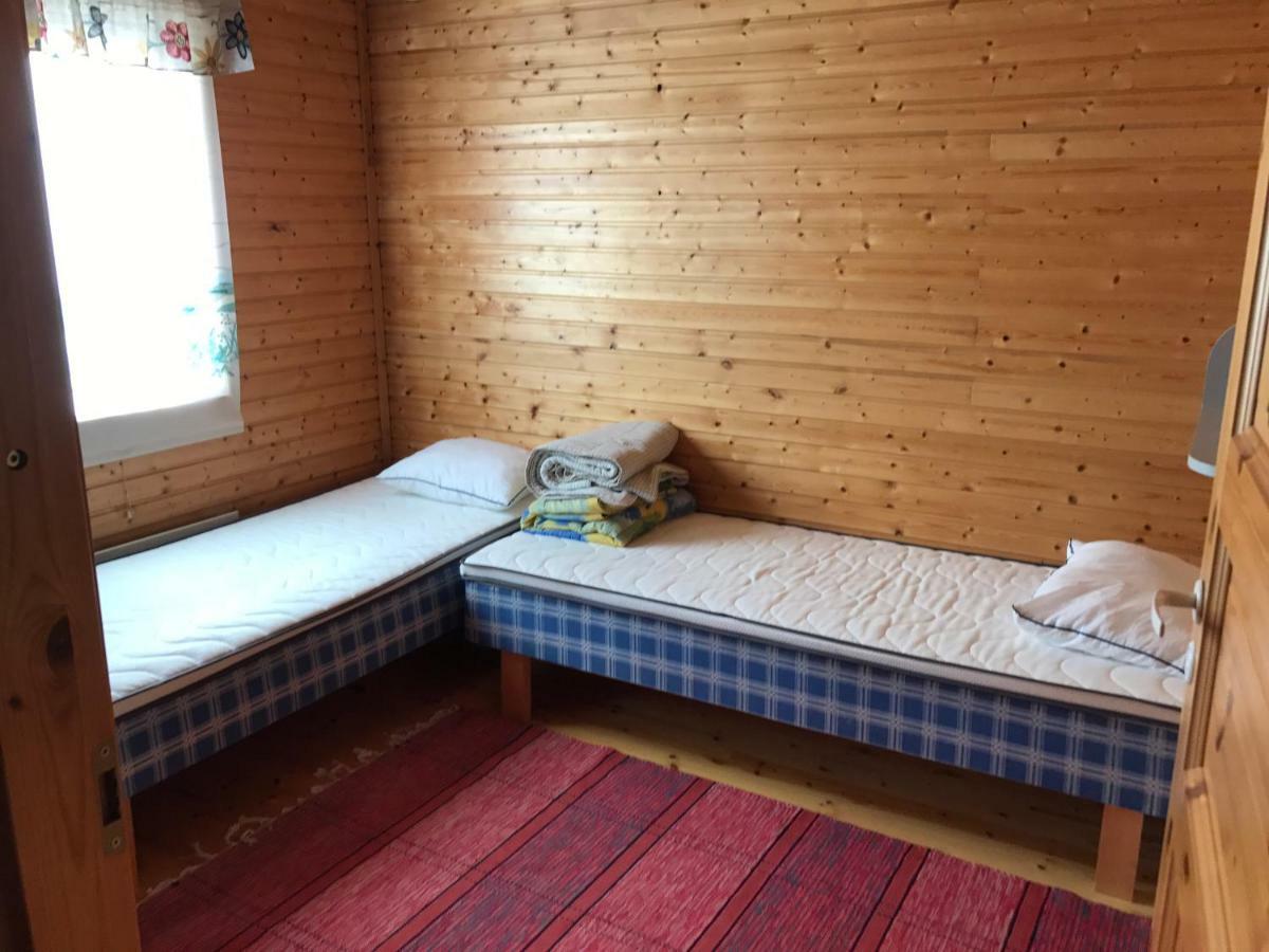Hannunluhdan Lomamoekit Karijoki Esterno foto